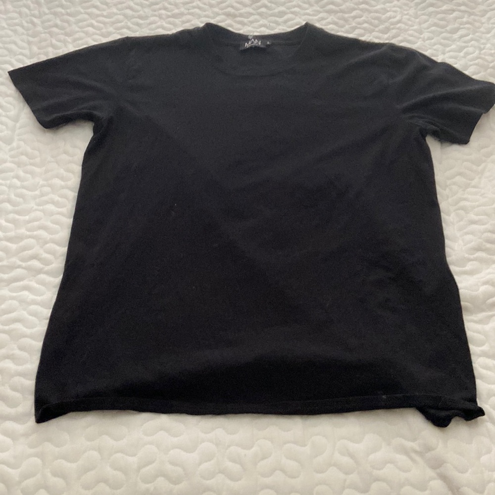 Graphic tee
